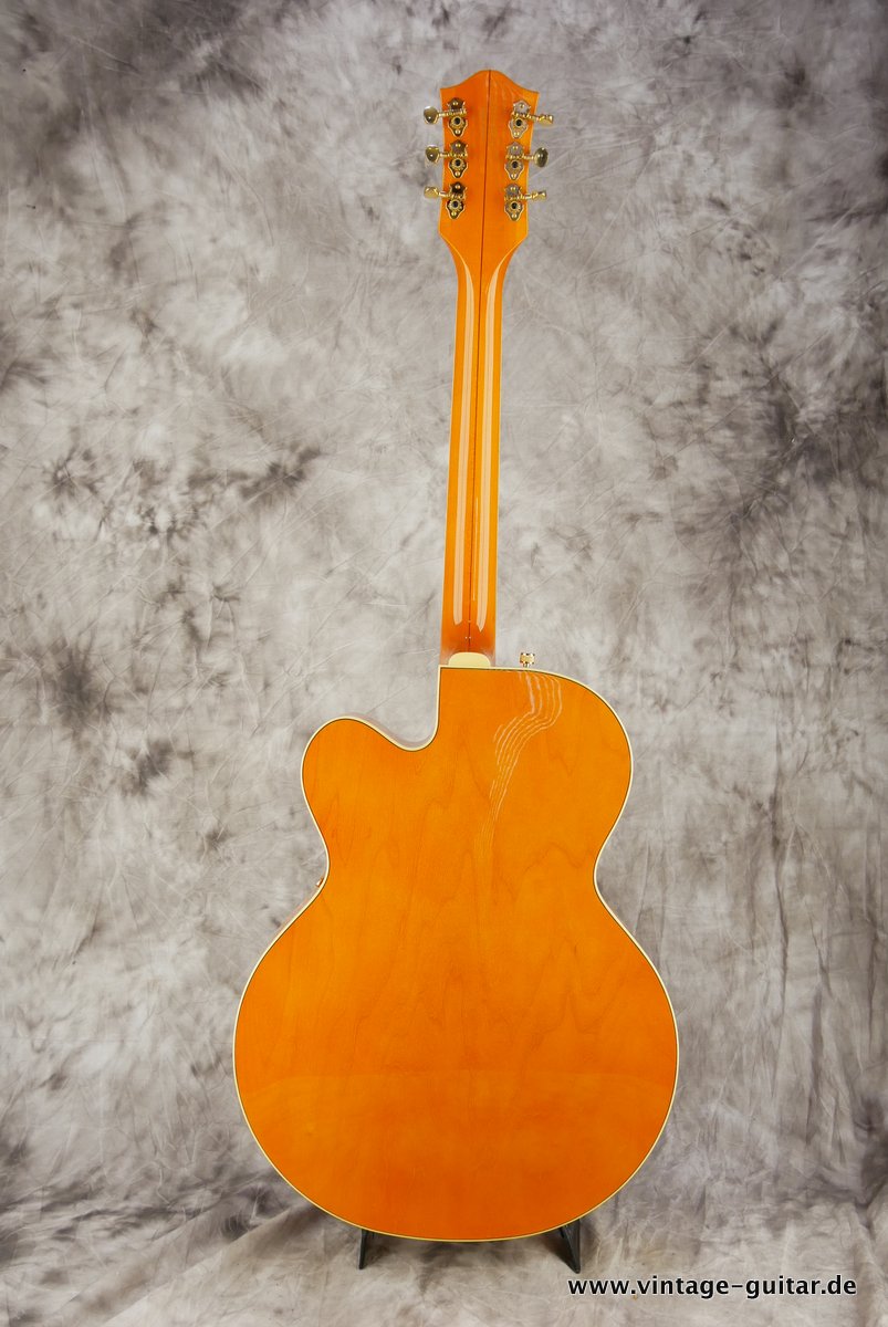 Gretsch_G6120_1959_LTV_2013_Orange-002.JPG