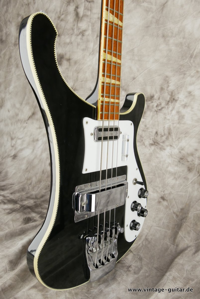 Rickenbacker-4001-stereo-checkerboard-binding-1972-005.JPG