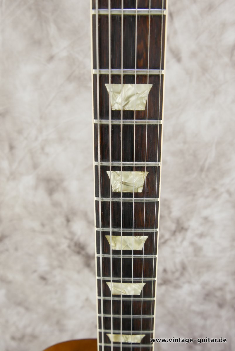 Gibson-Les-Paul-Standard-Goldtop-1969-011.JPG