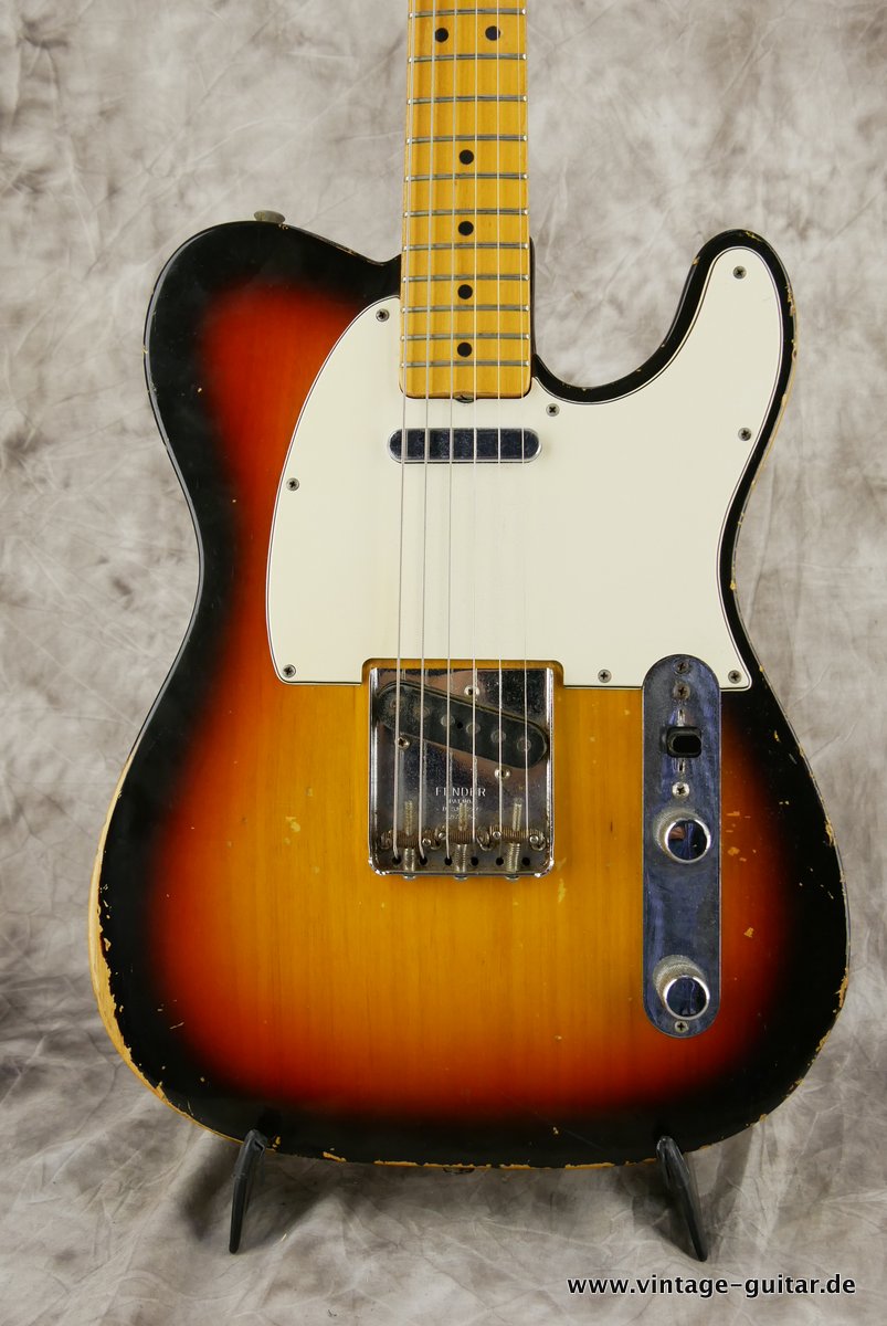 Fender-Telecaster-1967-sunburst-002.JPG