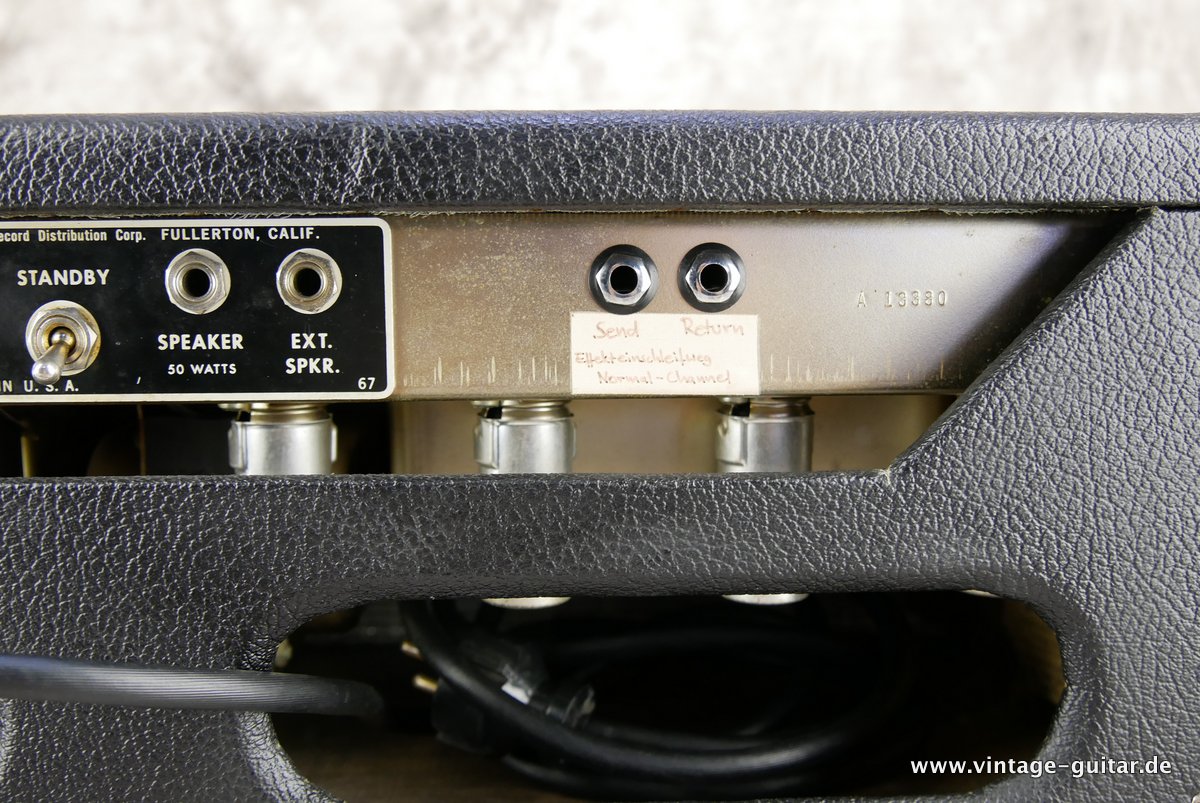Fender-Bassman-50-blackface-1966-008.JPG