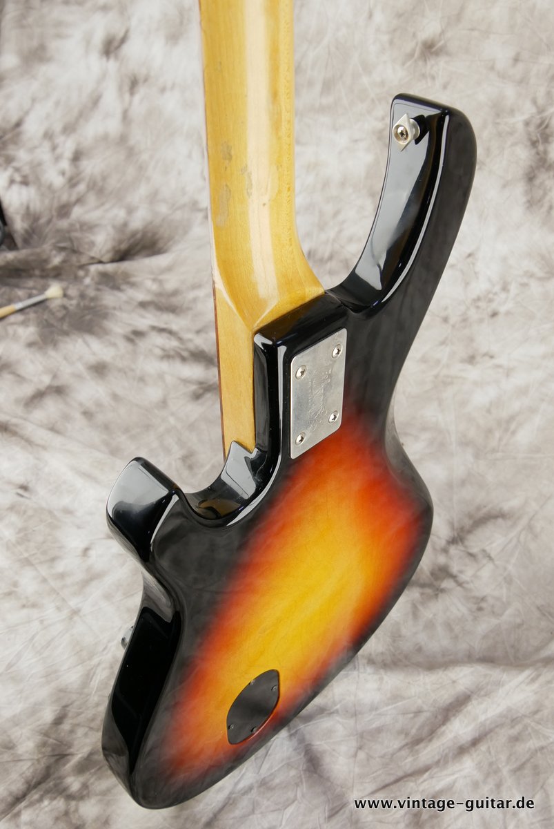 img/vintage/3592/Gibson_Victory_Artist_sunburst_1981-007.JPG