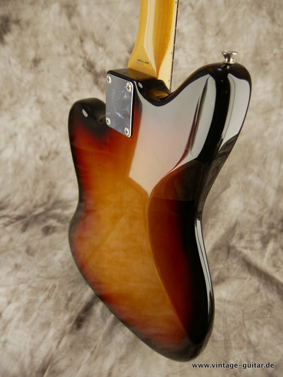 Fender_Jazzmaster_JM66_sunburst_Japan_1993-008.JPG