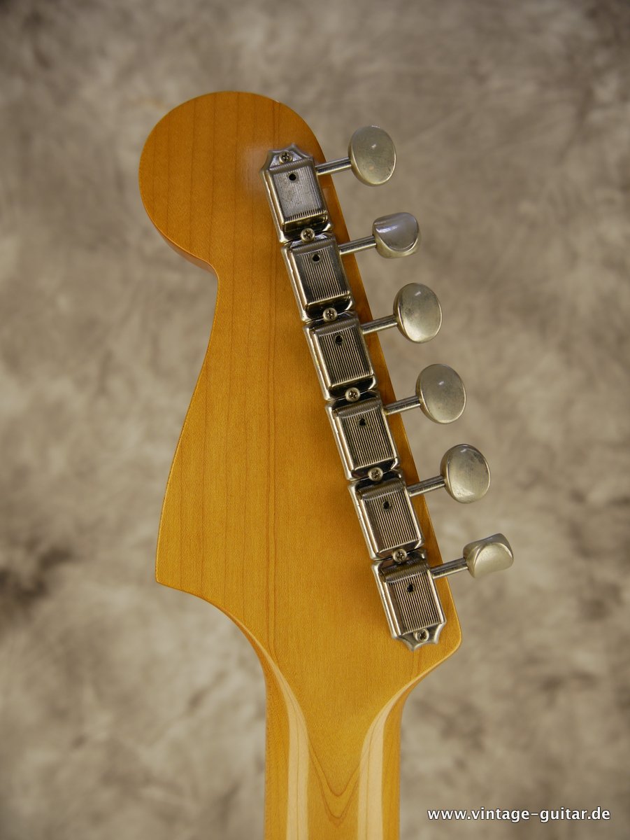 Fender_Jazzmaster_JM66_sunburst_Japan_1993-010.JPG