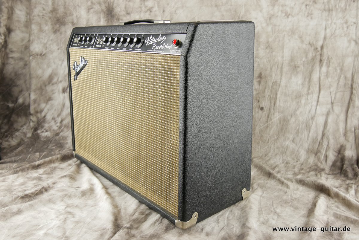 Fender_Vibrolux_Reverb_blackface_1965-004.JPG