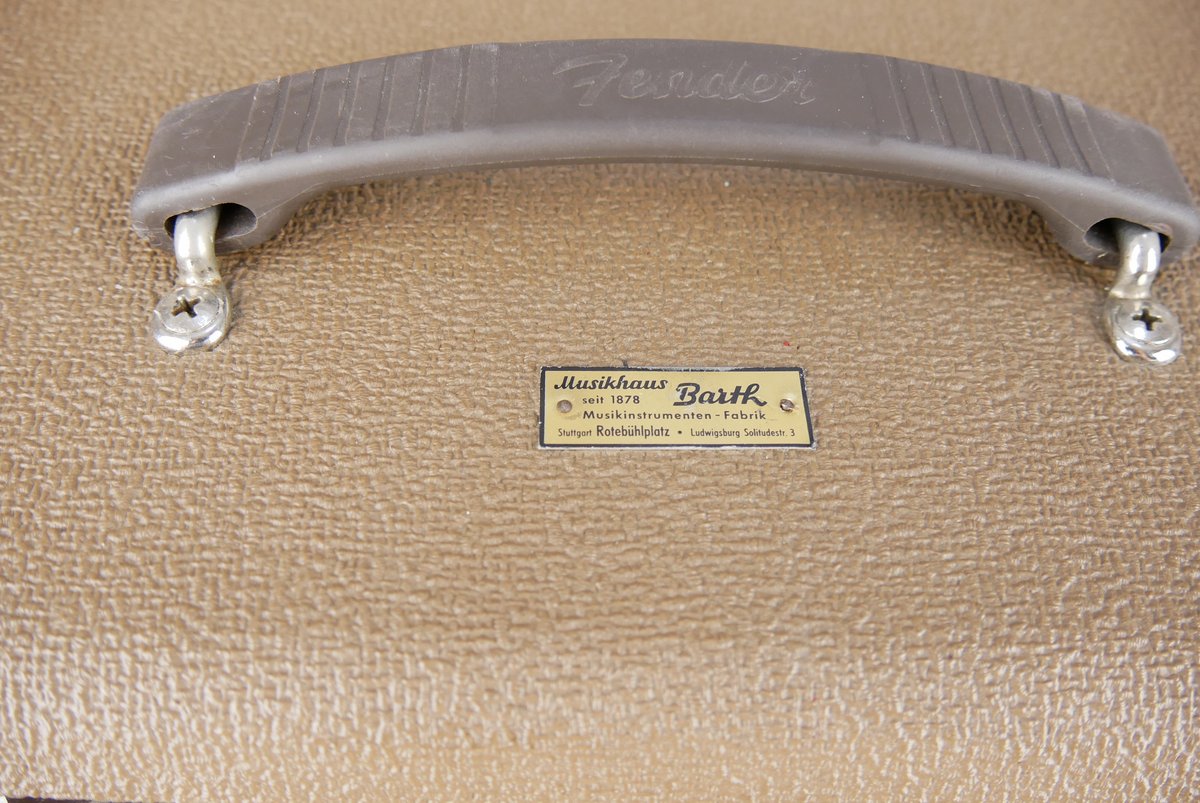 Fender-Super-Amp-1961-Brownface-008.JPG