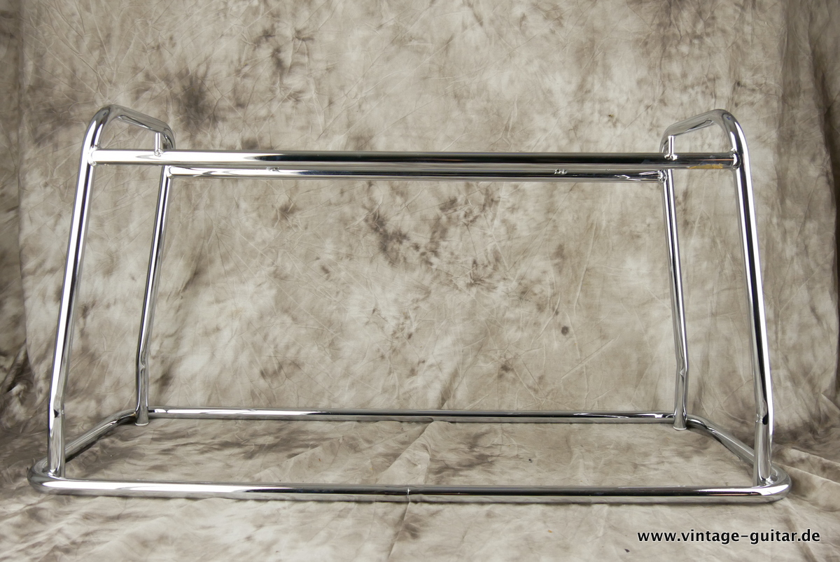 img/vintage/3619/Vox_AC_30_Chrome_stand_repro-001.JPG