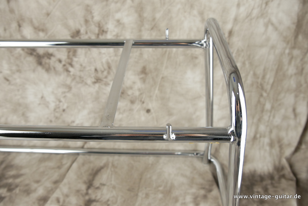 img/vintage/3619/Vox_AC_30_Chrome_stand_repro-004.JPG