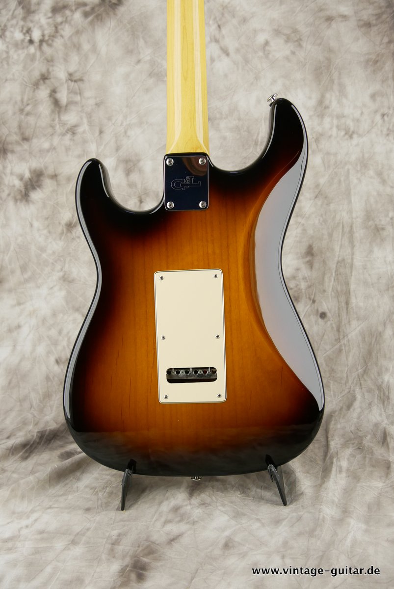 G&L_Legacy_sunburst_2014-003.JPG