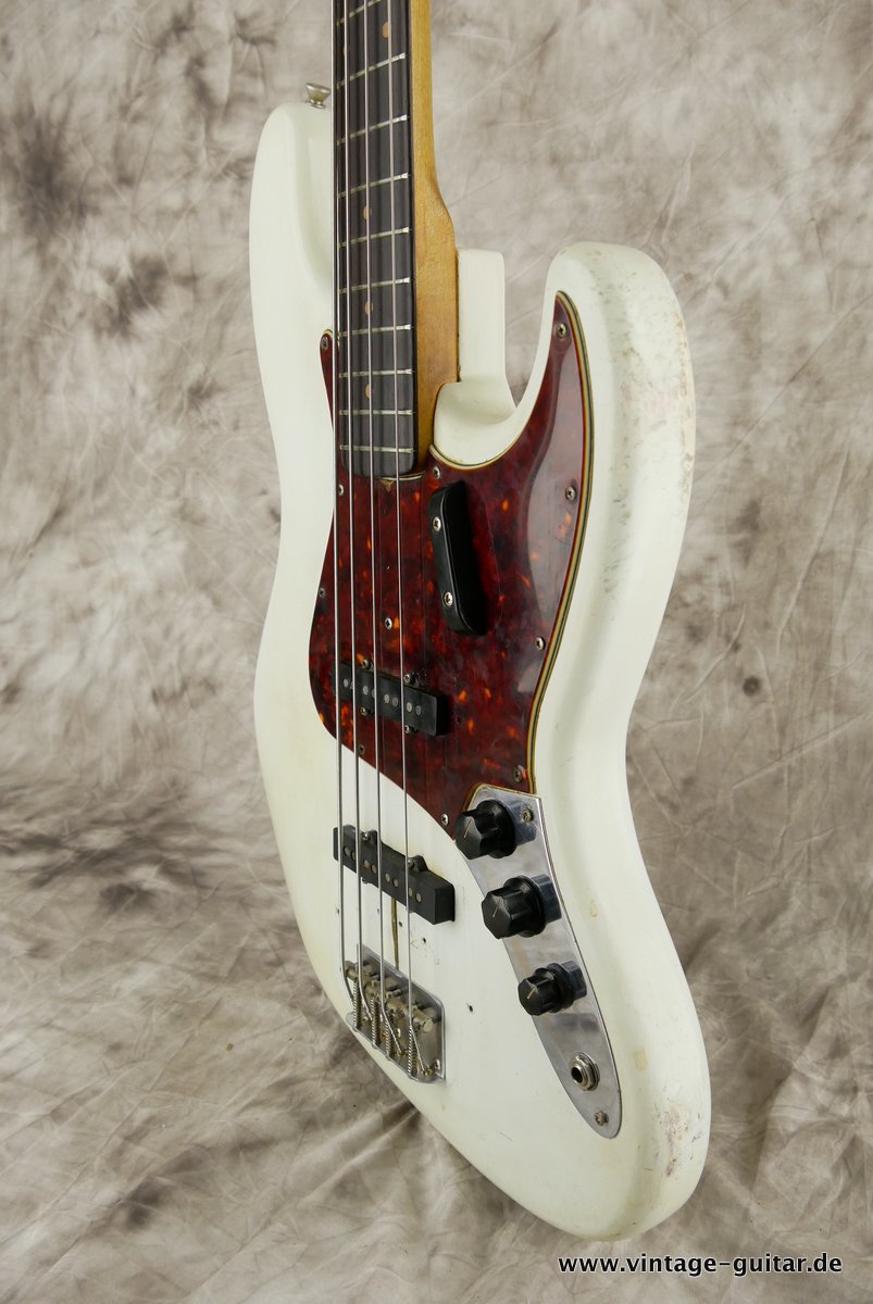 Fender-Jazz-Bass-1963-white-refinished-005.JPG