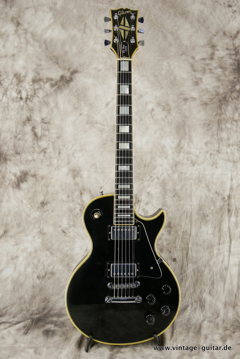 Gibson_Les_Paul_Custom_black_Chrome_Hardware_1979-001.JPG