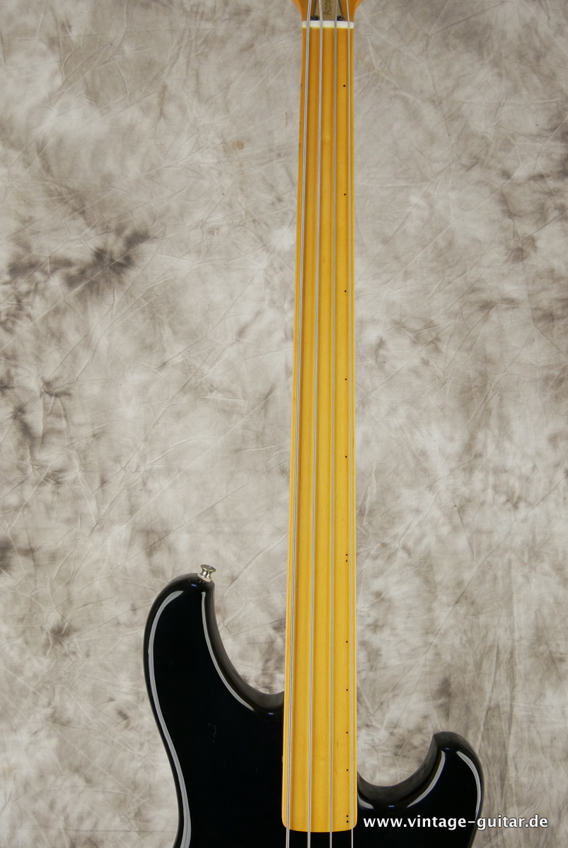 Ibanez_Roadster_840_fretless_black_1981-011.JPG