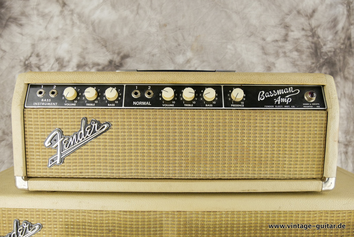 Fender_Bassman_head_cab_smooth_blonde_1964-003.JPG