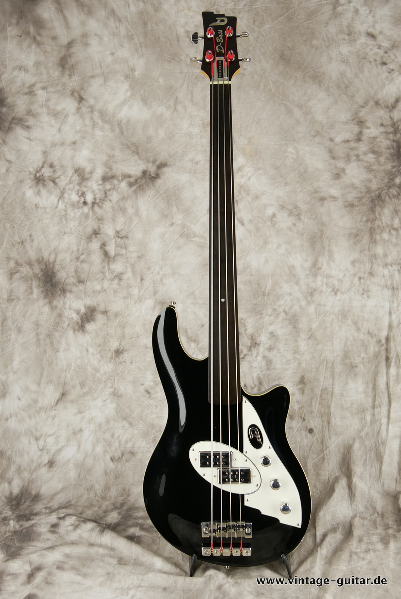 Duesenberg_D-Bass_fretless_black_2017-001.JPG