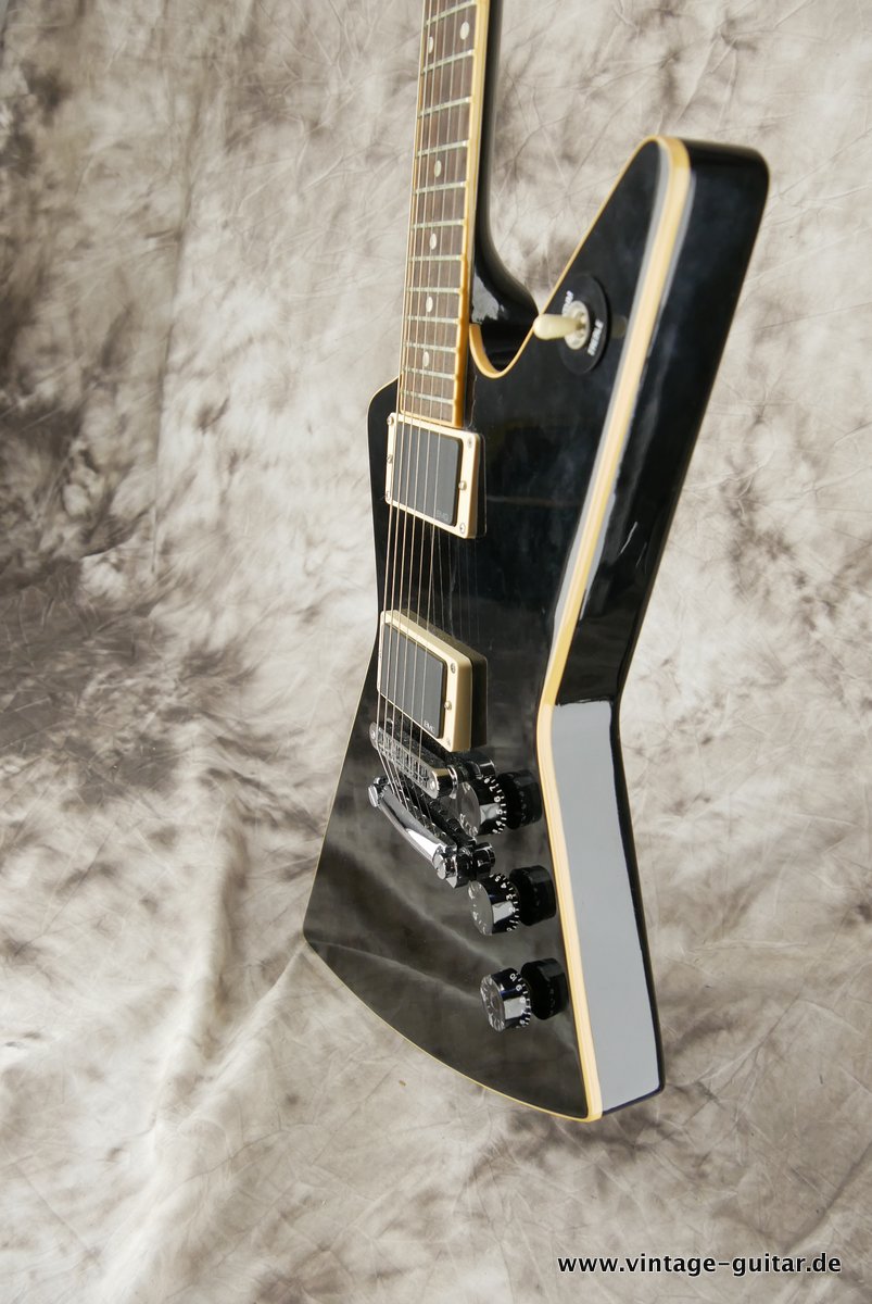 Gibson_Explorer_EMG_aktiv_black_2006-006.JPG