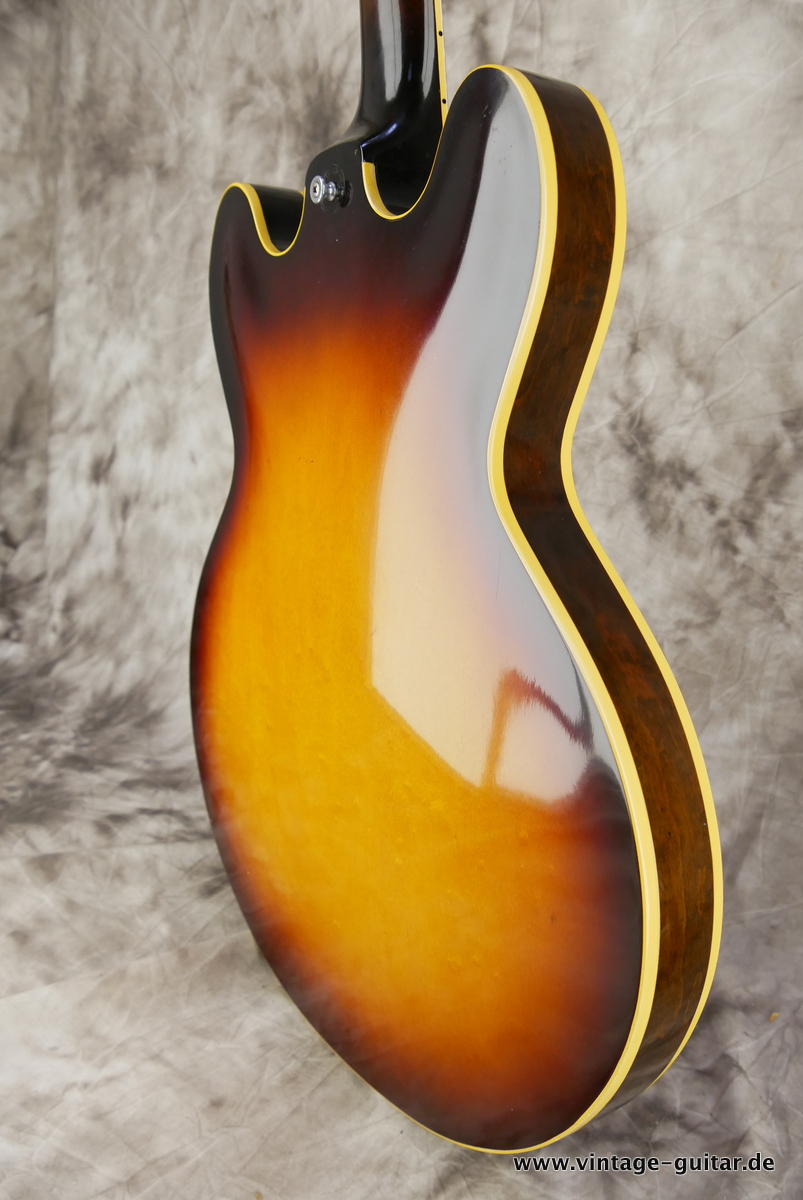 Gibson_ES-335_TD_sunburst_PAF_stoptail_1962-008.JPG