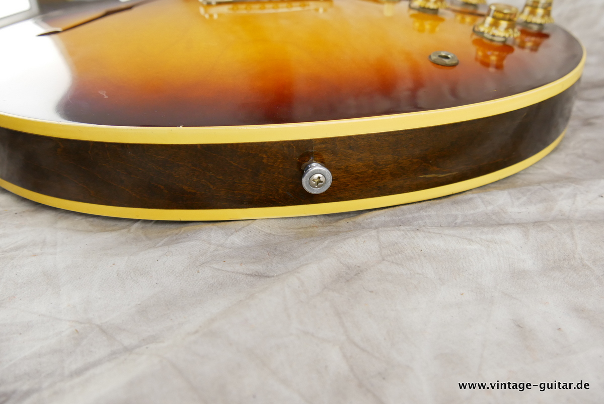 Gibson_ES-335_TD_sunburst_PAF_stoptail_1962-016.JPG