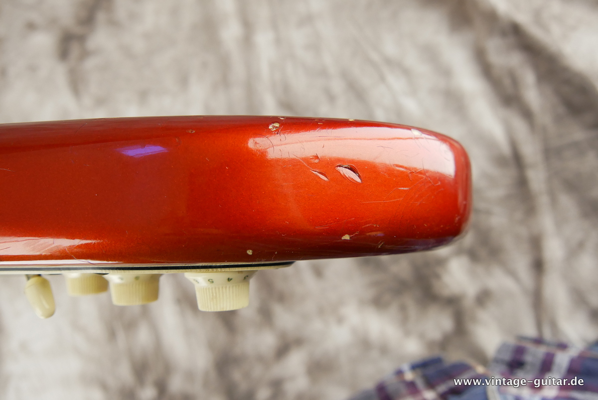 img/vintage/3649/Fender_Stratocaster_candy_apple_red_1969-016.JPG