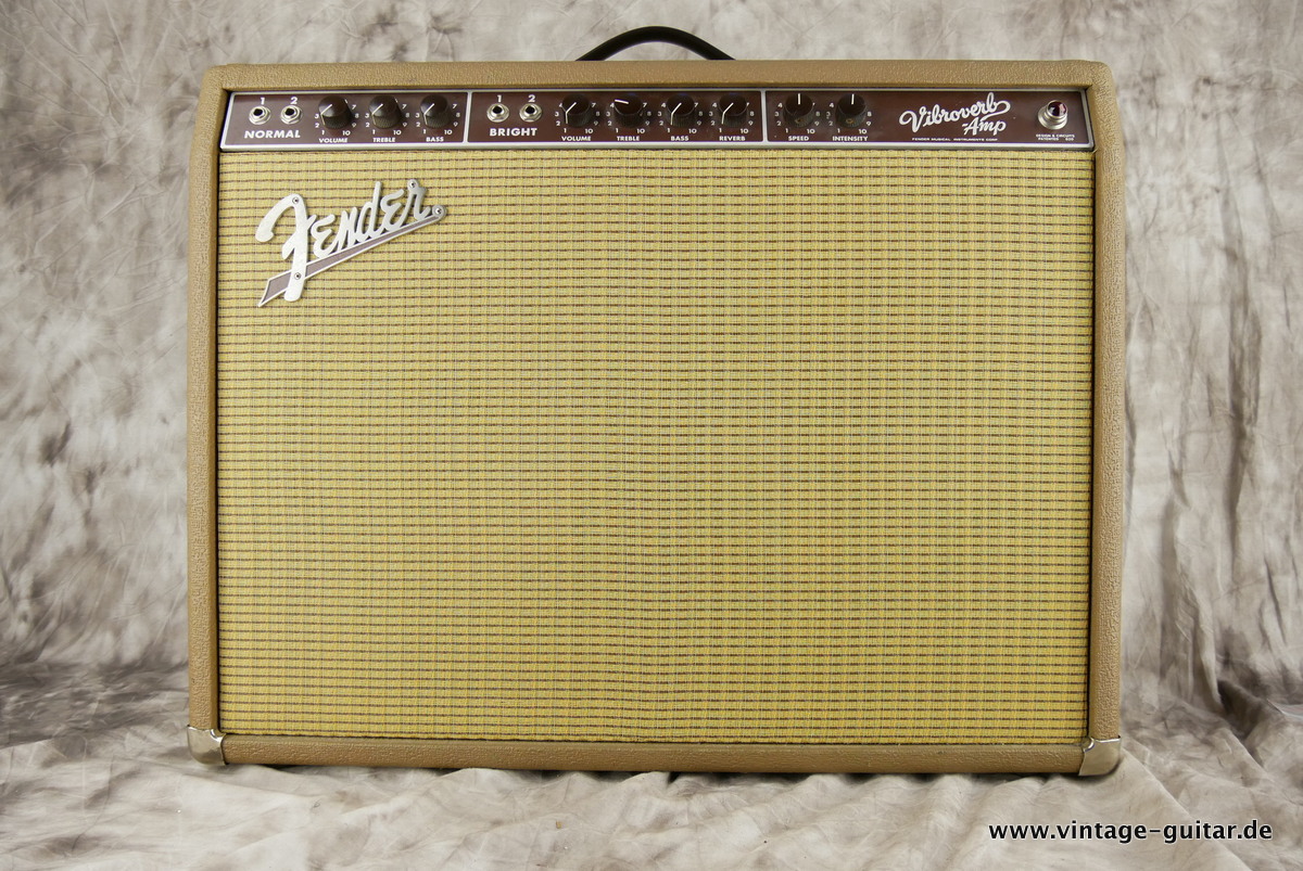 Fender_Vibroverb_brownface_Reissue_1995-001.JPG