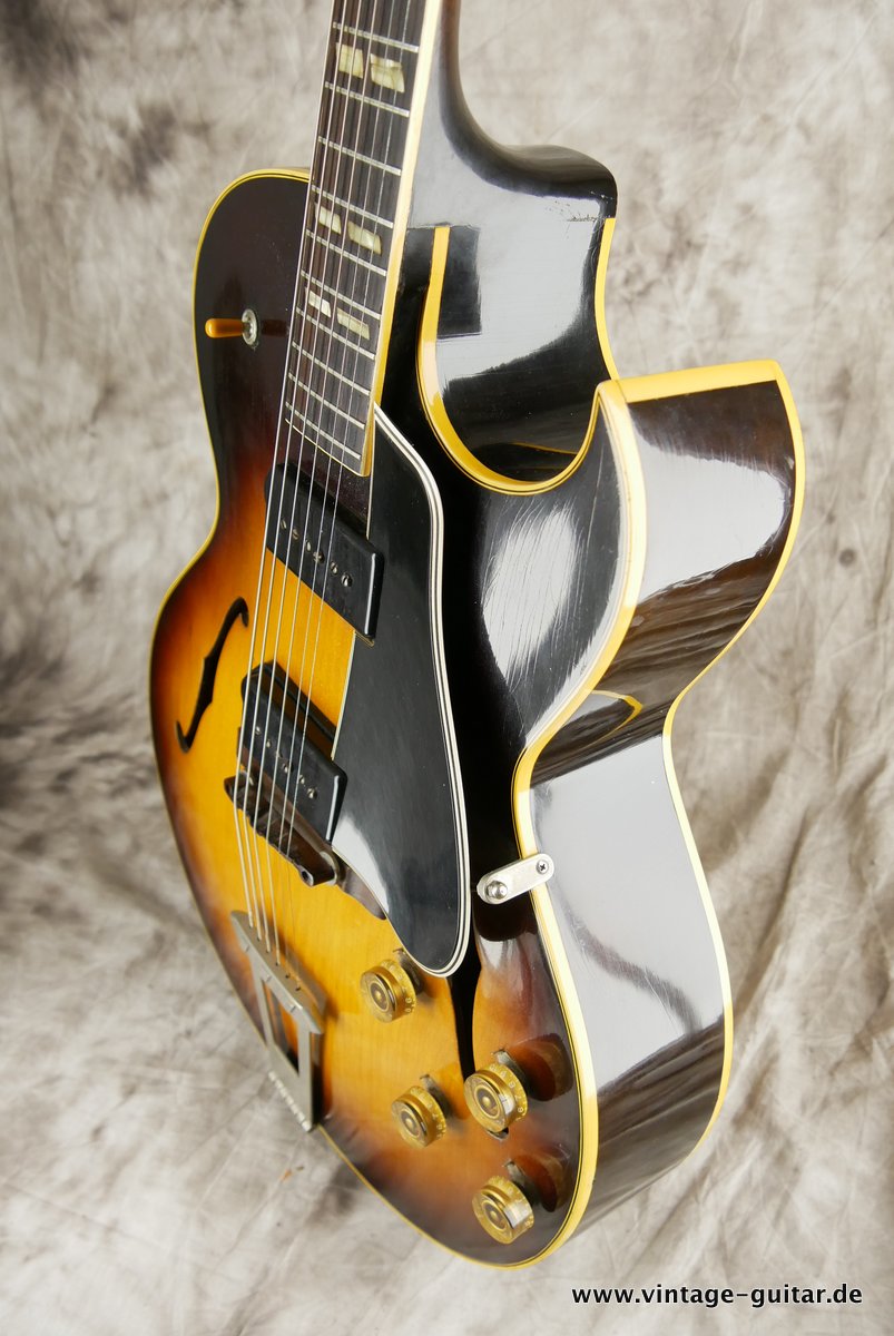 Gibson_ES_175_D_sunburst_P_90_1956-006.JPG
