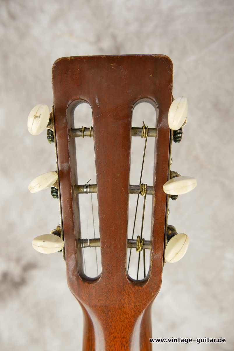 Martin_00_21_slotted_headstock_1967-010.JPG