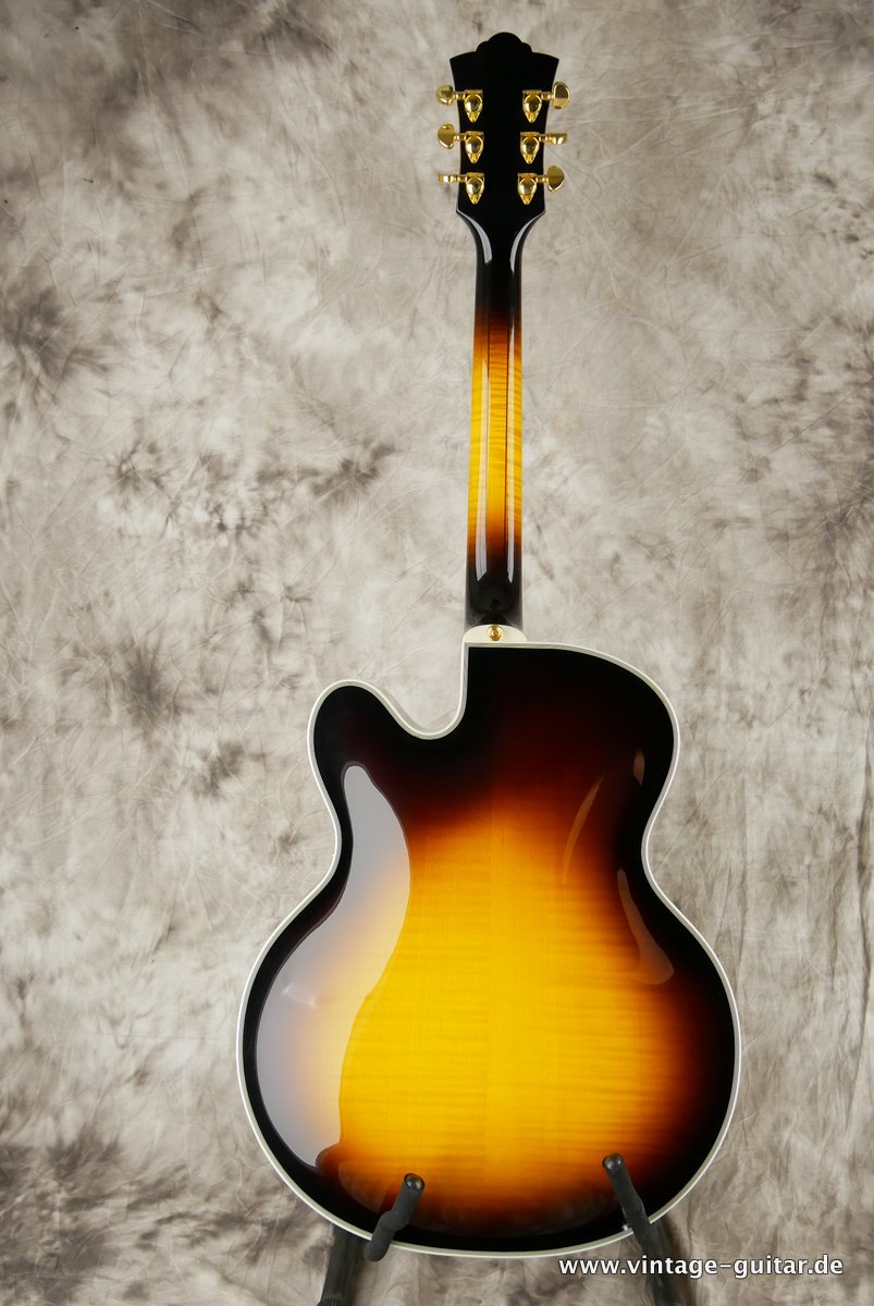 Guild_Benedetto_X_700_Stuart_sunburst_2004-002.JPG