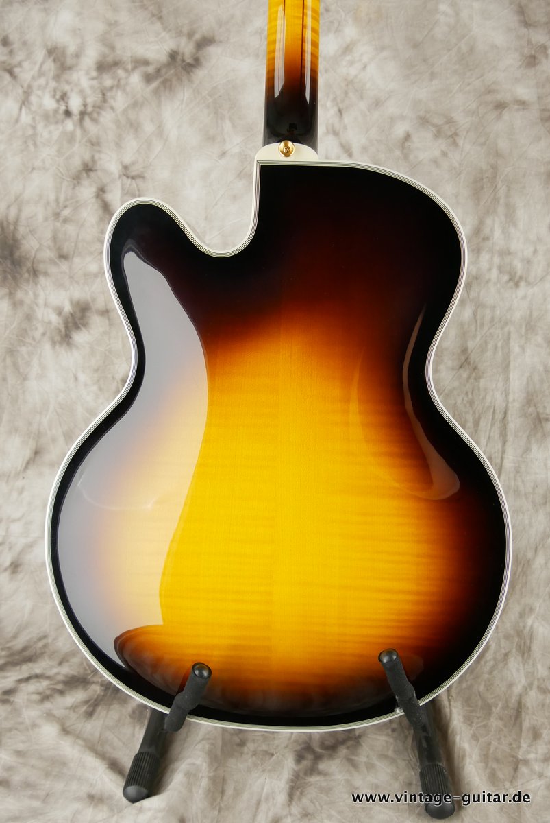 Guild_Benedetto_X_700_Stuart_sunburst_2004-004.JPG