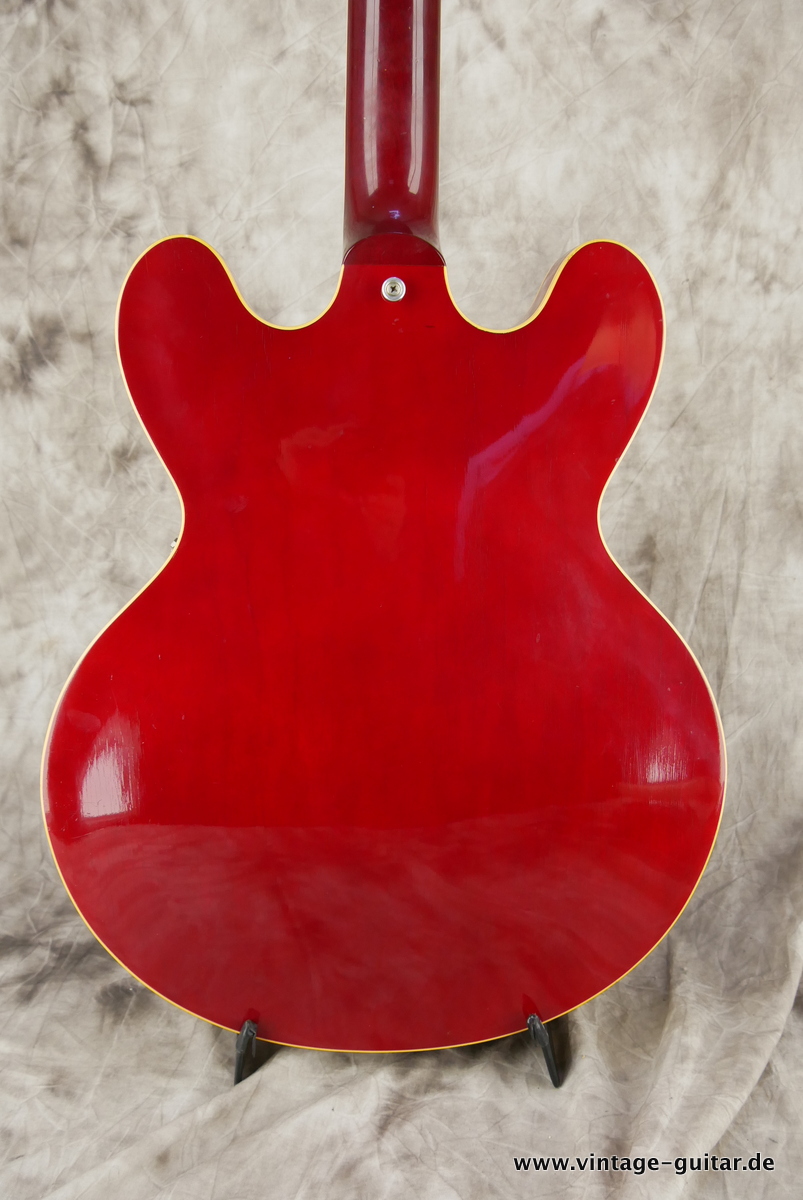 Gibson_ES_335_cherry_1989-004.JPG