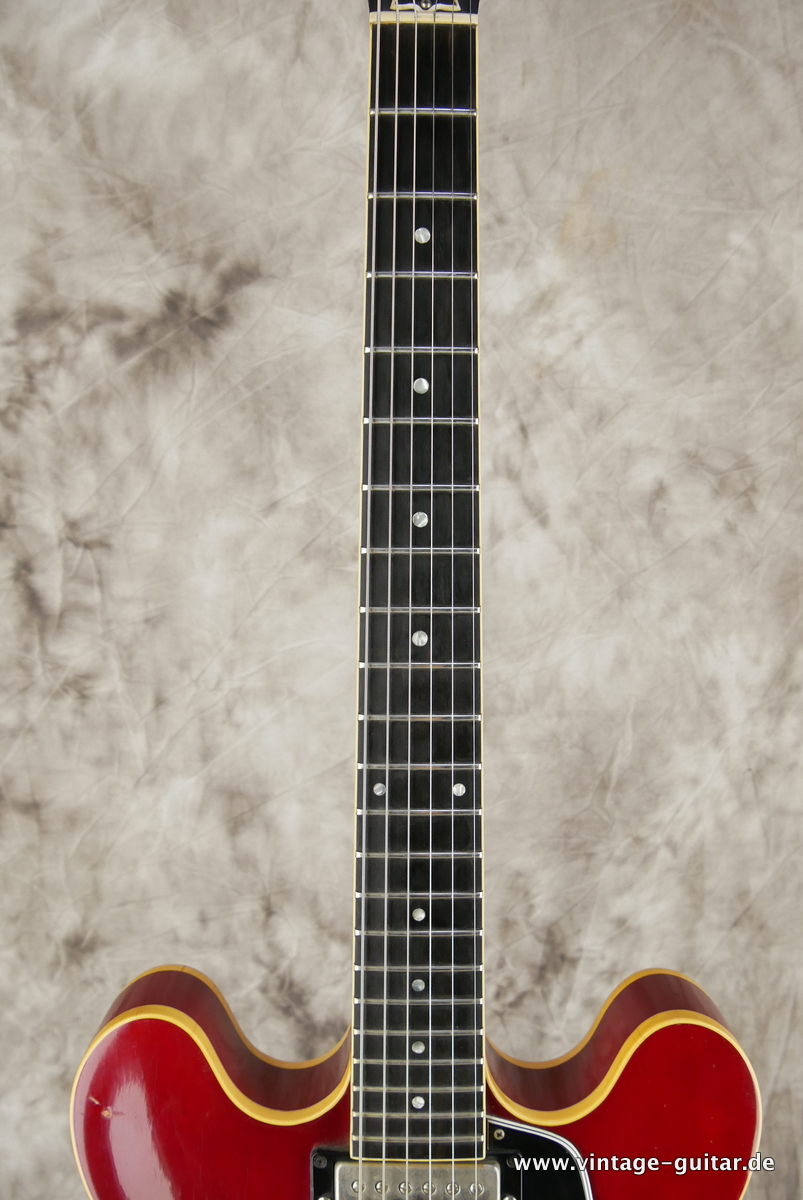 Gibson_ES_335_cherry_1989-011.JPG