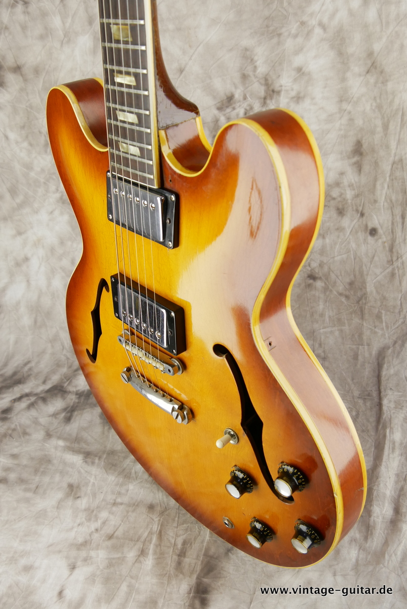 Epiphone_Riviera_sunburst_1963-006.JPG