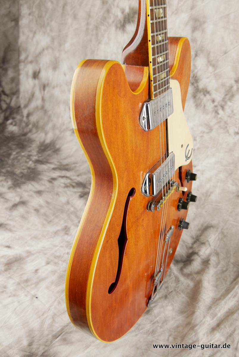 Epiphone_Casino_faded_cherry_1968-005.JPG