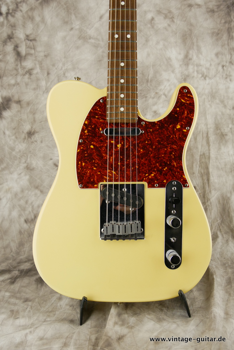 Fender_Telecaster_blonde_USA_1995-003.JPG