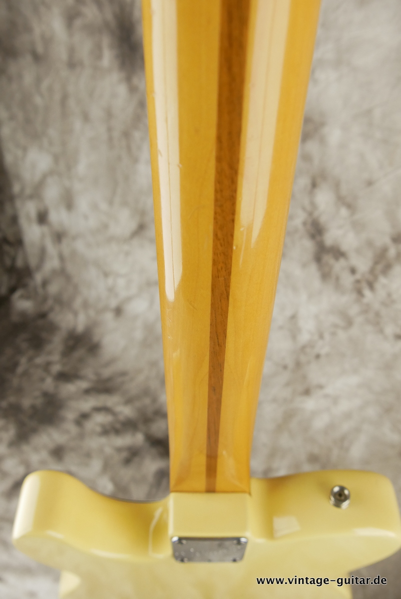 Fender_Telecaster_blonde_USA_1995-013.JPG