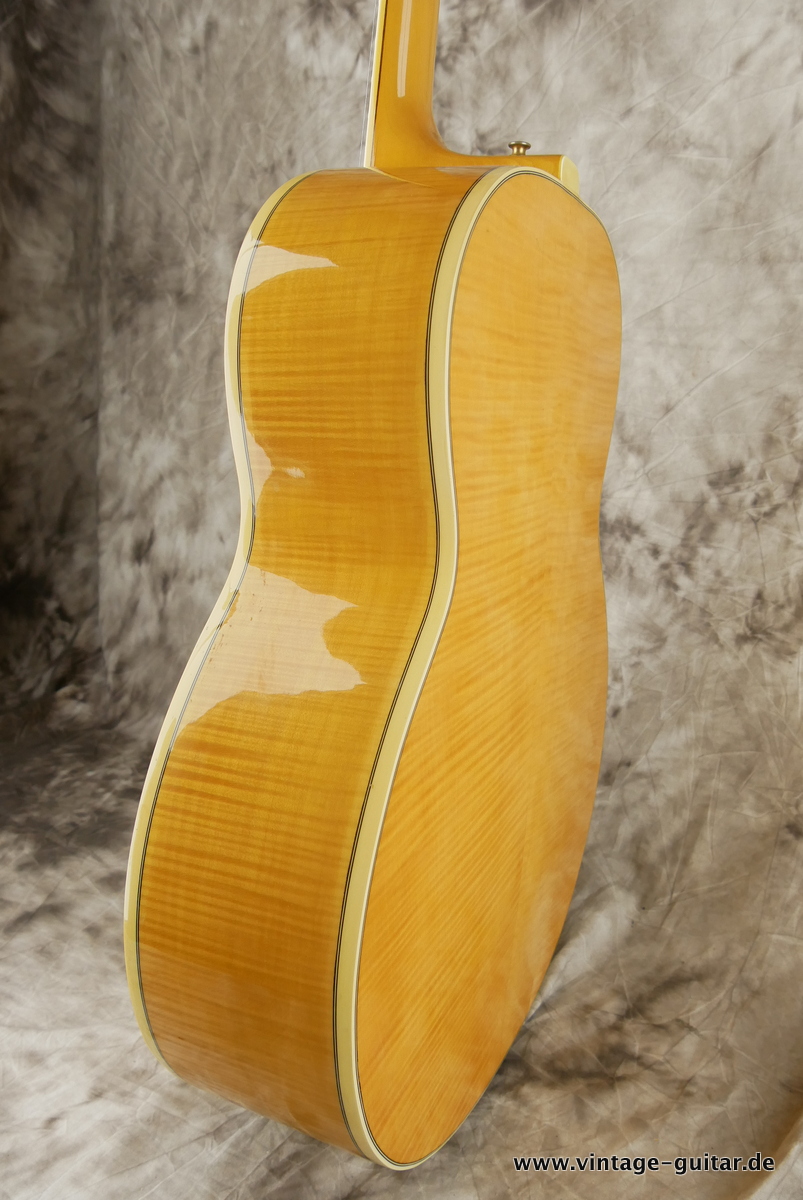 Klira_Jumbo_flame_Maple_natural_1980-007.JPG