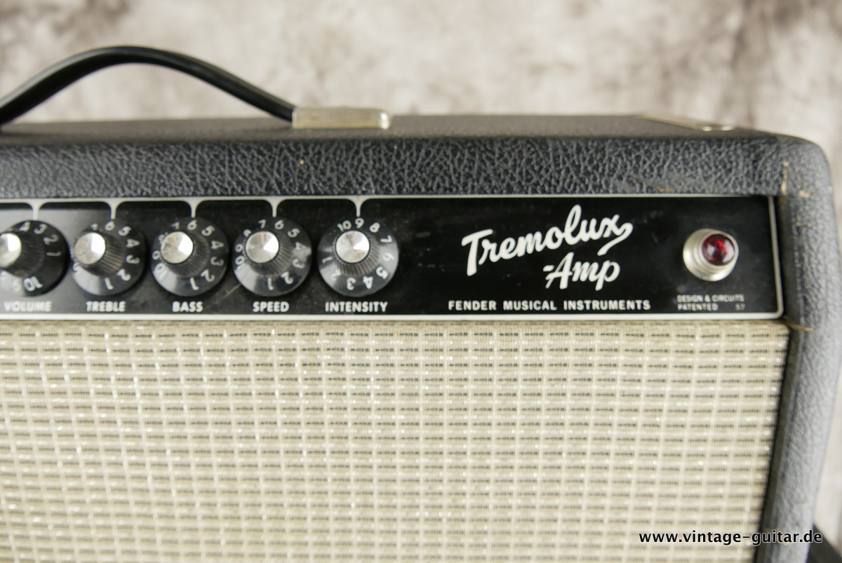 Fender_Tremolux_blackface_Top_Cab-black_1965-006.JPG