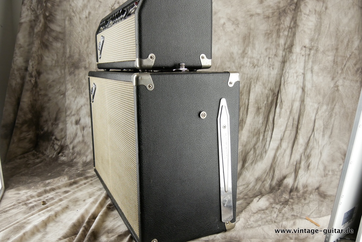 img/vintage/3677/Fender_Tremolux_blackface_Top_Cab-black_1965-009.JPG