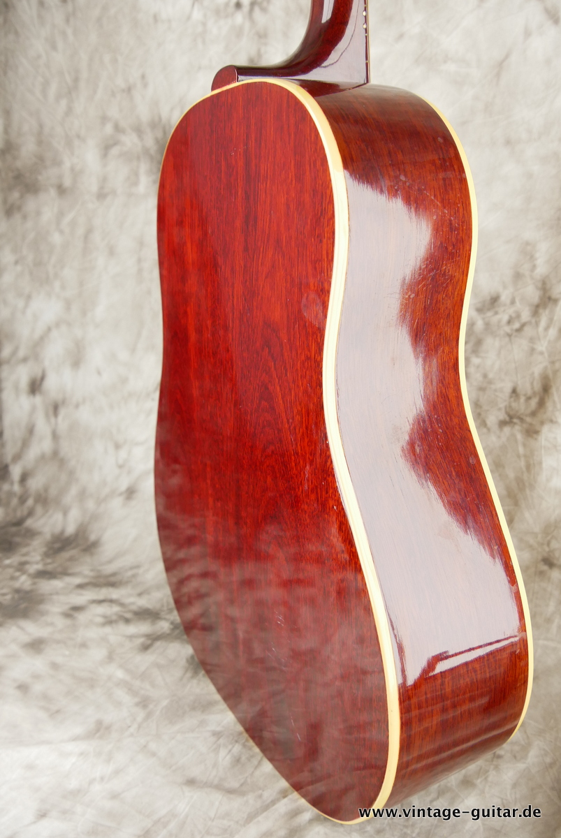 img/vintage/3678/Gibson_J_45_ADJ_Bridge_cherry_sunburst_1964-008.JPG