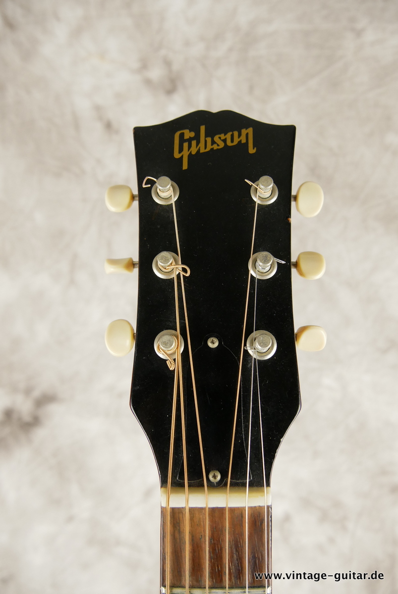 Gibson_J_45_ADJ_Bridge_cherry_sunburst_1964-009.JPG