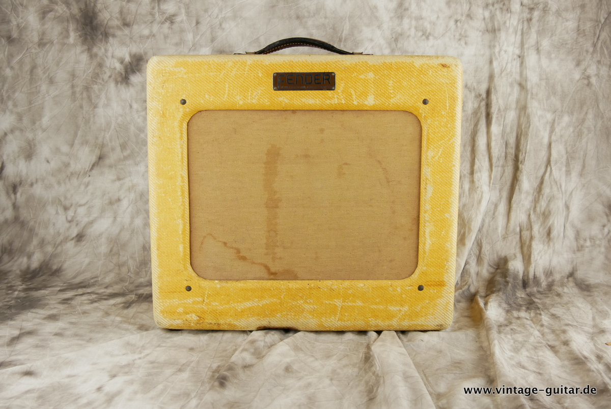 Fender_Deluxe_Tweed_TV_Front_1950-001.JPG