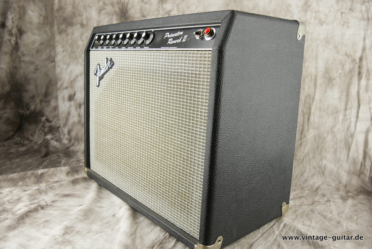 img/vintage/3693/Fender_Princeton_Reverb_II_footswitch_1983-004.JPG