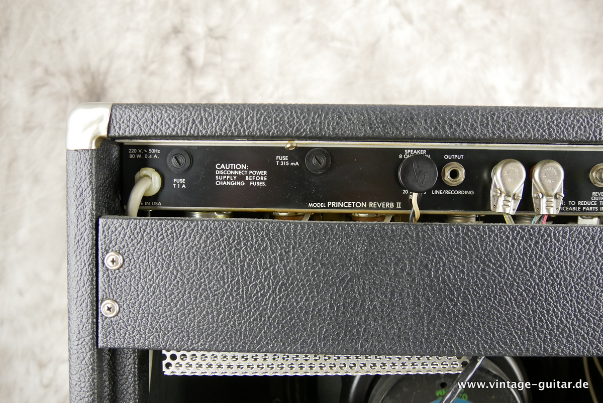 Fender_Princeton_Reverb_II_footswitch_1983-007.JPG