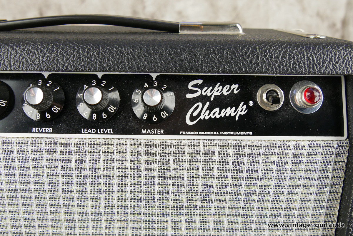 Fender_Super_Champ_II_1984-006.JPG