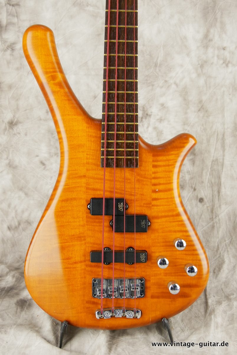 Warwick_Streamer_LX_natural_1997-003.JPG