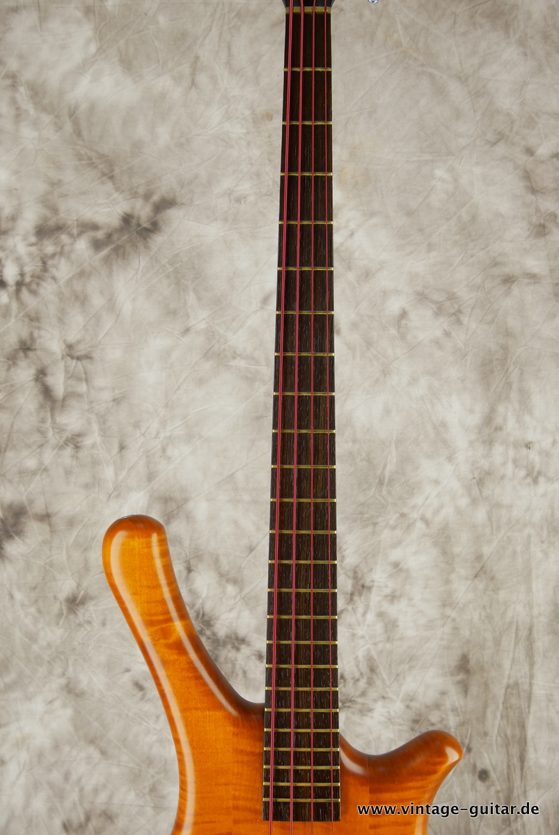 Warwick_Streamer_LX_natural_1997-011.JPG