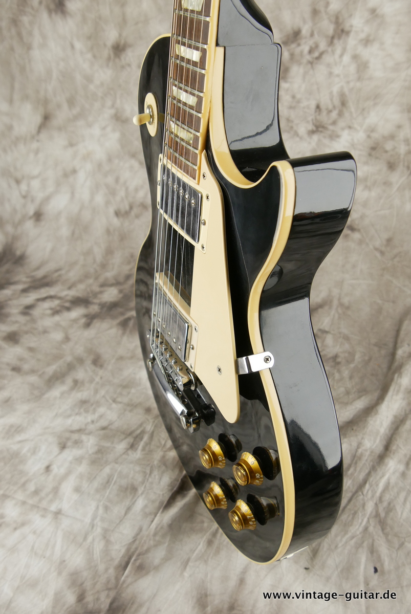 img/vintage/3704/Gibson_Les_Paul_Standard_black_1993-006.JPG