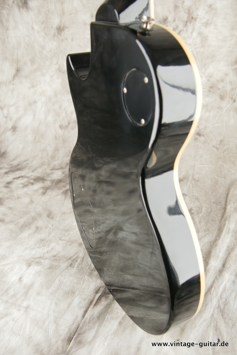 img/vintage/3704/Gibson_Les_Paul_Standard_black_1993-008.JPG