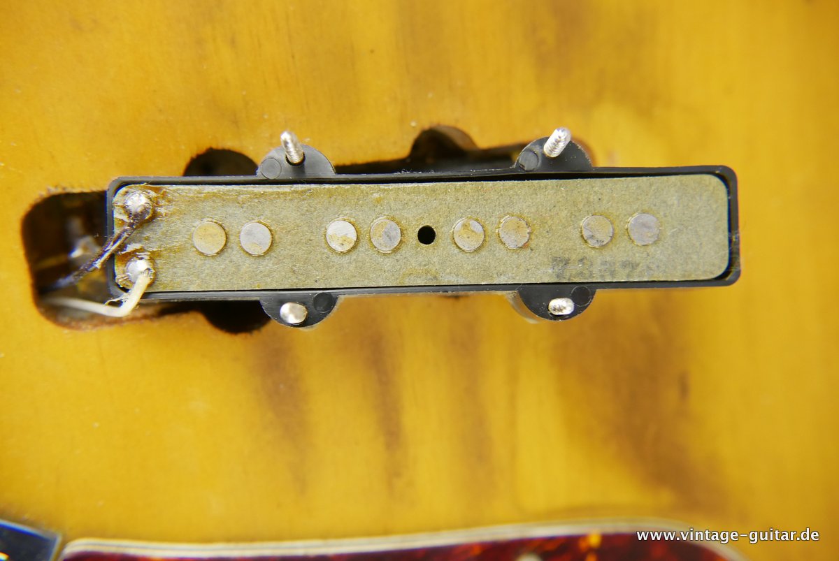 Fender-Jazz-Bass-Body-1969-007.JPG