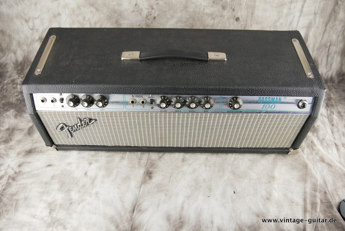 Fender_Bassman_100_black_1976-003.JPG