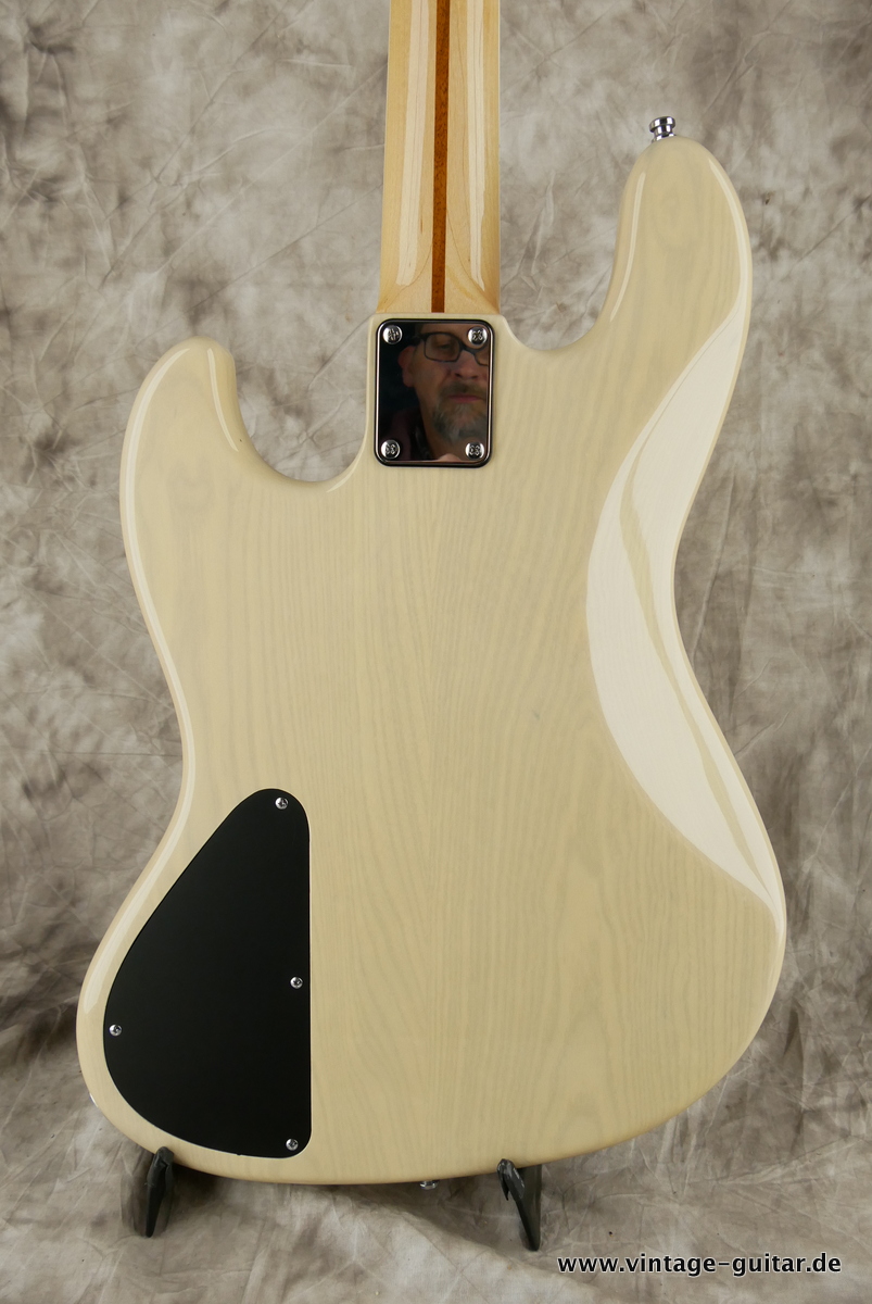 img/vintage/3709/Atelier_Z_M_245_Jazz_Bass_transparent_white_2015-004.JPG