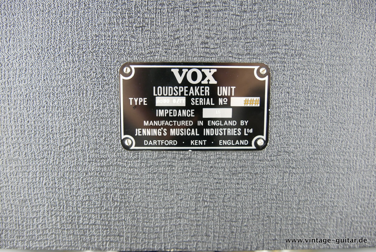 Vox_AC_30_S_TT_Super_Twin_2x12_Cab_1966-005.JPG